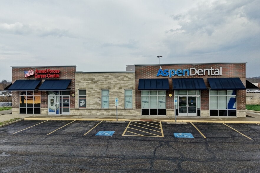 Primary Photo Of 341 Graff Rd, New Philadelphia Freestanding For Sale