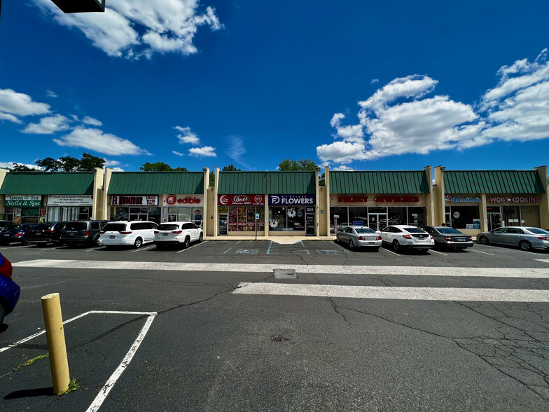 Primary Photo Of 250-270 E Street Rd, Feasterville Trevose Unknown For Lease