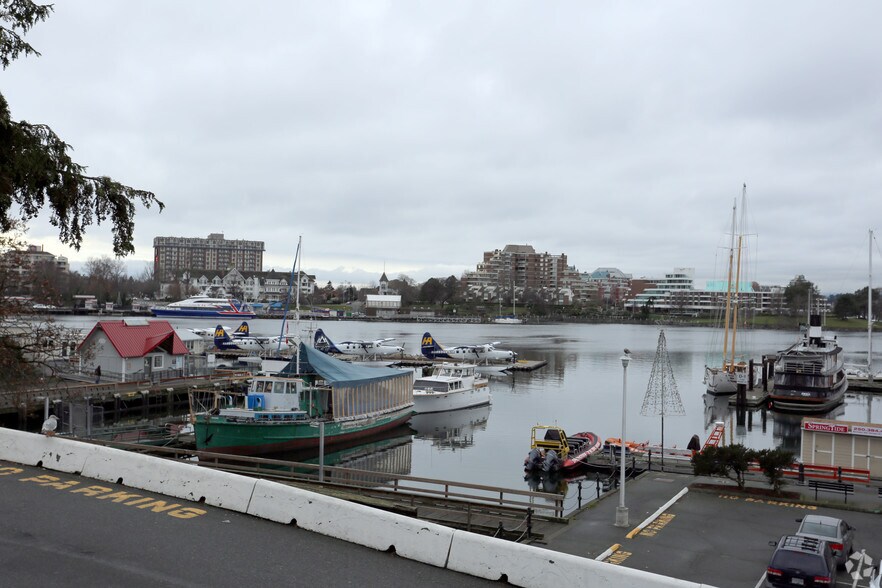 More Photos Of 1001 Wharf St, Victoria Storefront Retail Office For Lease