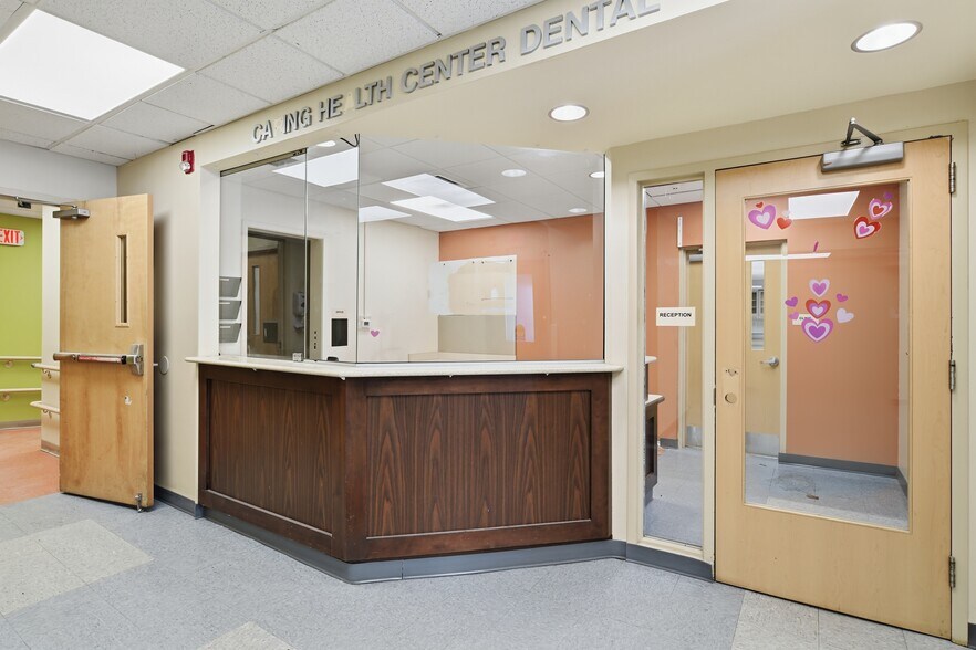 More Photos Of 534 Sumner Ave, Springfield General Retail For Lease