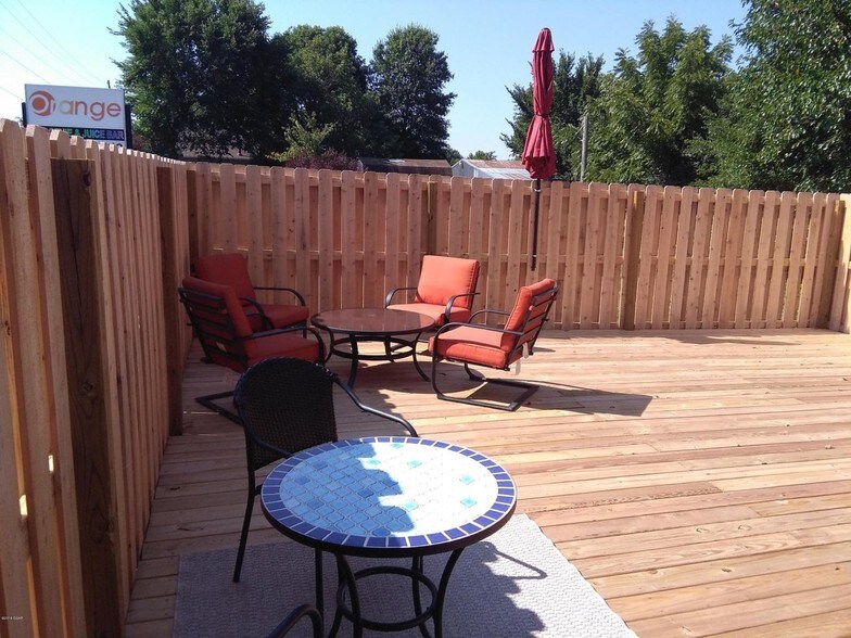 More Photos Of 311 N Highway 39, Miller Convenience Store For Sale