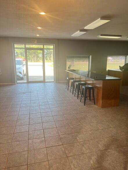 More Photos Of 5977 Highway 135 N, Paragould Industrial For Lease