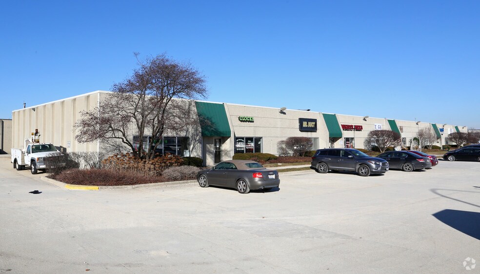 More Photos Of 400-428 W 5th Ave, Naperville Light Distribution For Lease