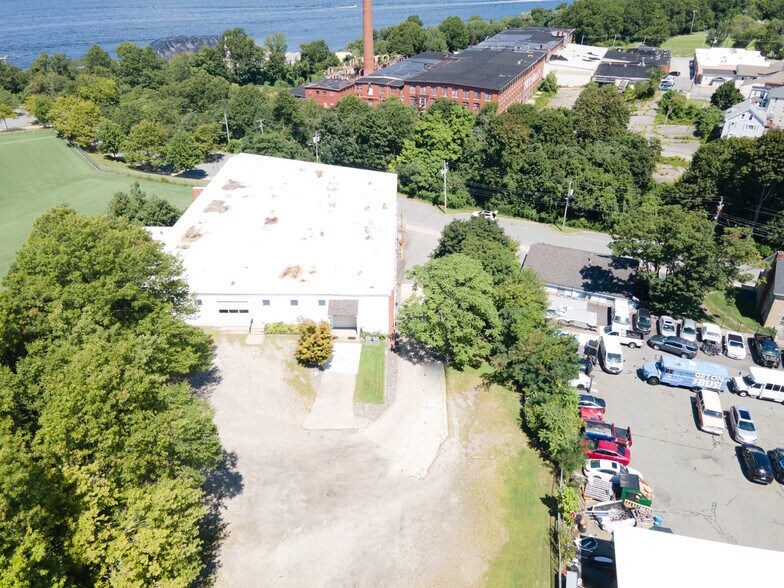 More Photos Of 15 Shaw St, Fall River Manufacturing For Lease