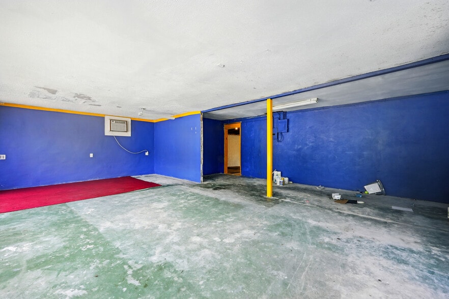 More Photos Of 1321 St Johns Ave, Palatka Service For Sale