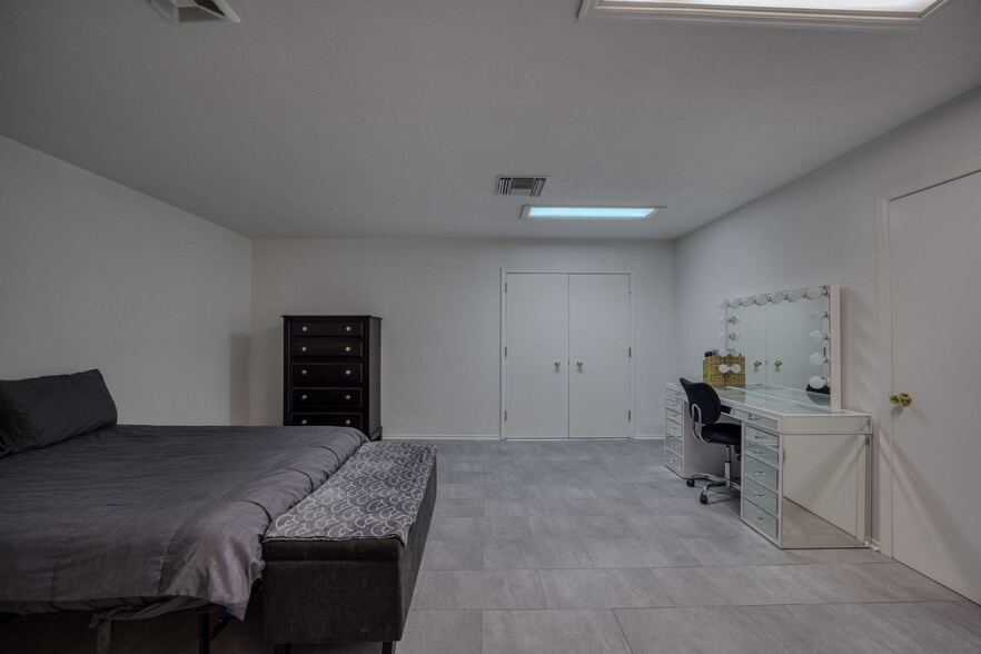 More Photos Of 5201 S Highway 95, Fort Mohave Storefront Retail Office For Sale