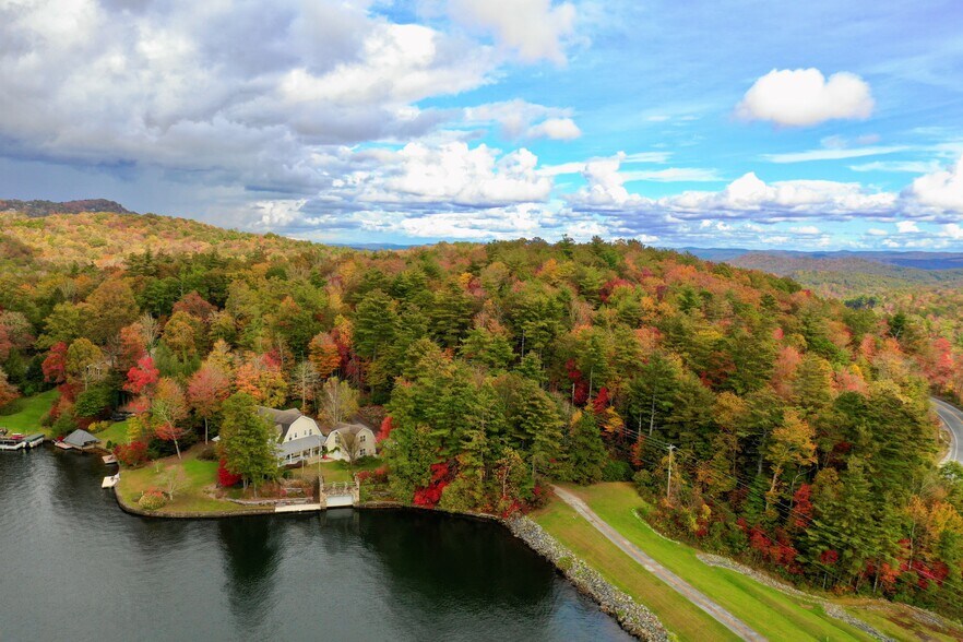 More Photos Of 192 Windward Pt, Lake Toxaway Land For Sale
