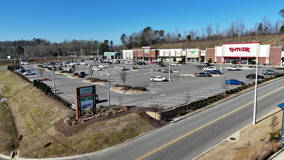 More Photos Of 24540 John T Reid Pky, Scottsboro General Retail For Sale