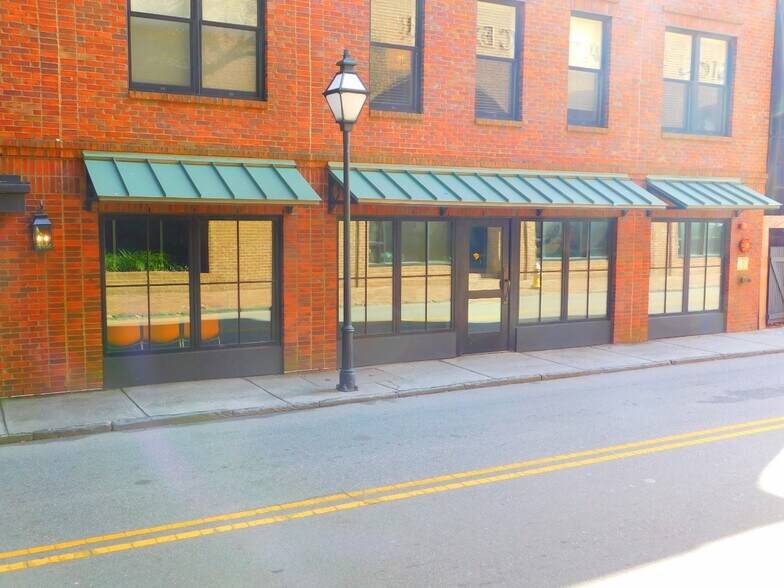 More Photos Of 21 George St, Charleston Apartments For Lease