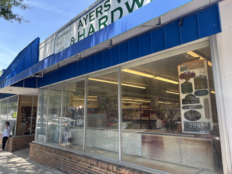 More Photos Of 5839-5853 Washington Blvd, Arlington Unknown For Lease