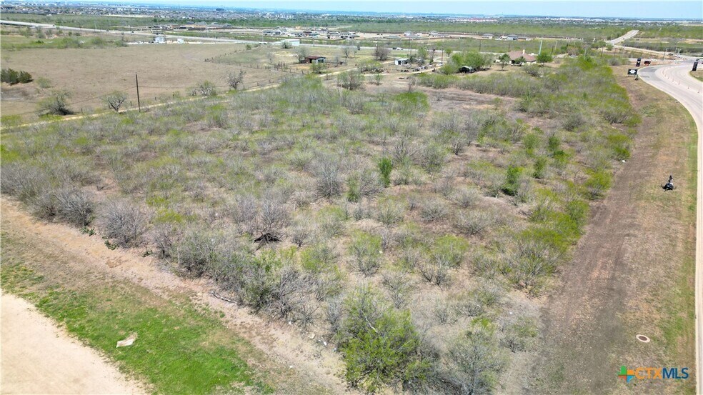 More Photos Of 7710 Elroy rd, Del Valle Land For Sale