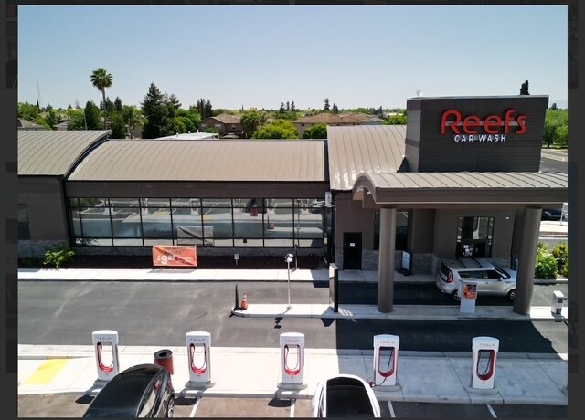 More Photos Of 1555 Canal Blvd, Ripon General Retail For Sale