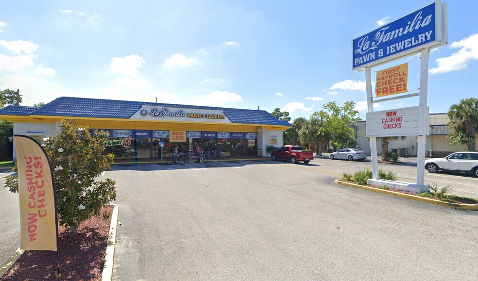 Primary Photo Of 1819 S Semoran Blvd, Orlando Freestanding For Lease