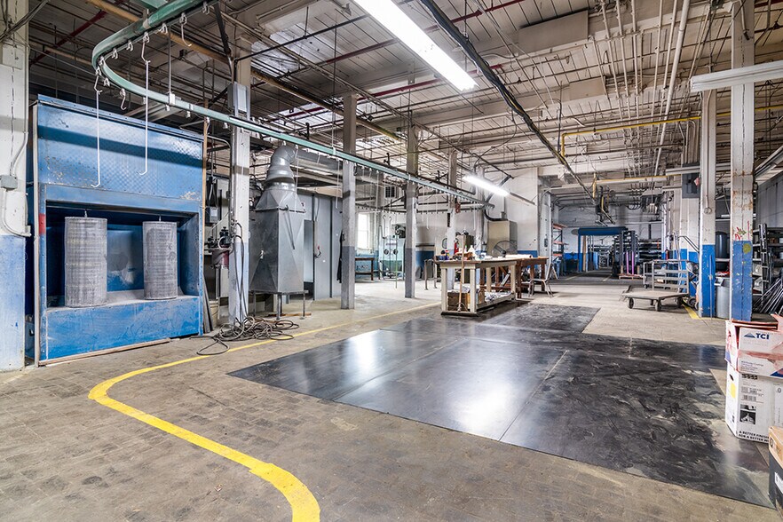 More Photos Of 248 Pine St, Pawtucket Warehouse For Sale