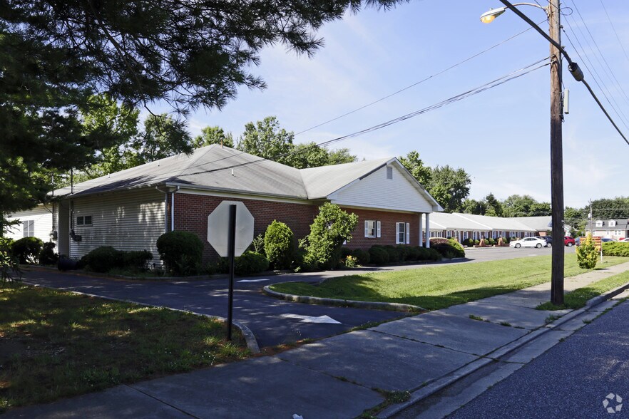 More Photos Of 1-21 Carroll Ave, Pennsville Coworking Space