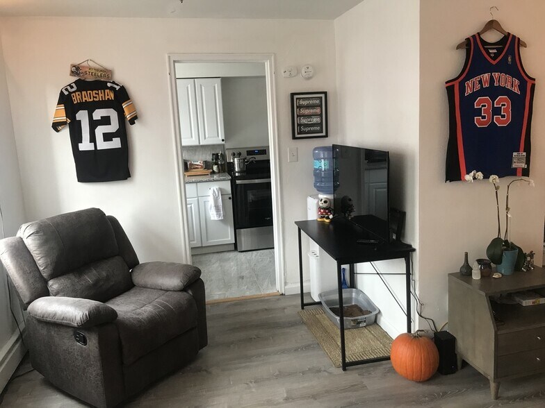 More Photos Of 162 Chapin St, Binghamton Apartments For Sale