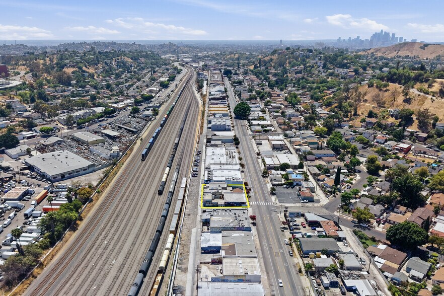 More Photos Of 5390-5396 Alhambra Ave, Los Angeles Light Manufacturing For Sale