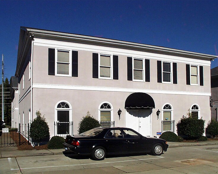 More Photos Of 5808 Monroe Rd, Charlotte Office For Sale