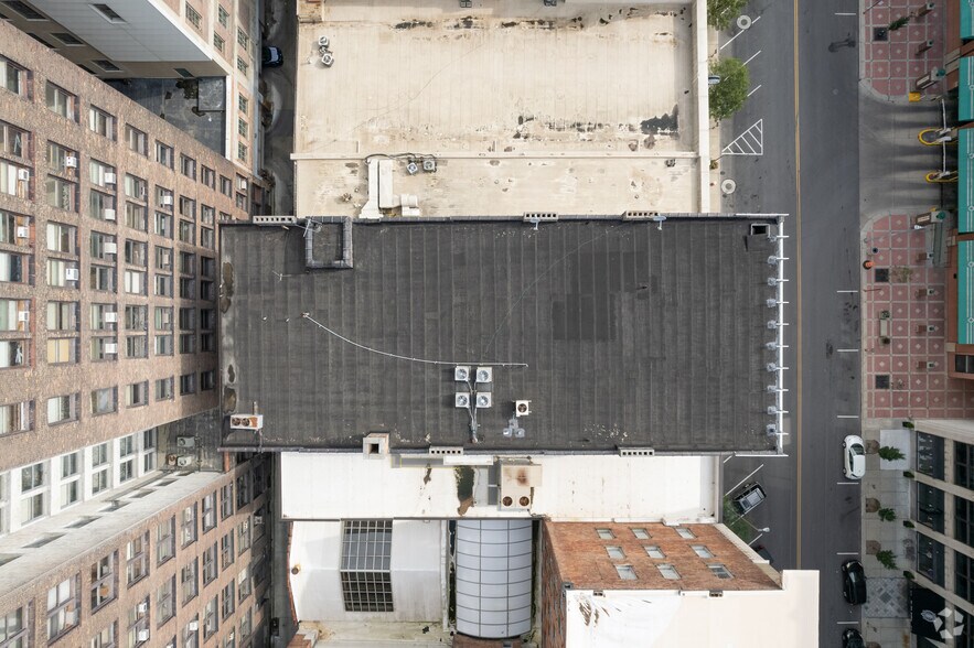 More Photos Of 317 N Superior St, Toledo Office For Lease