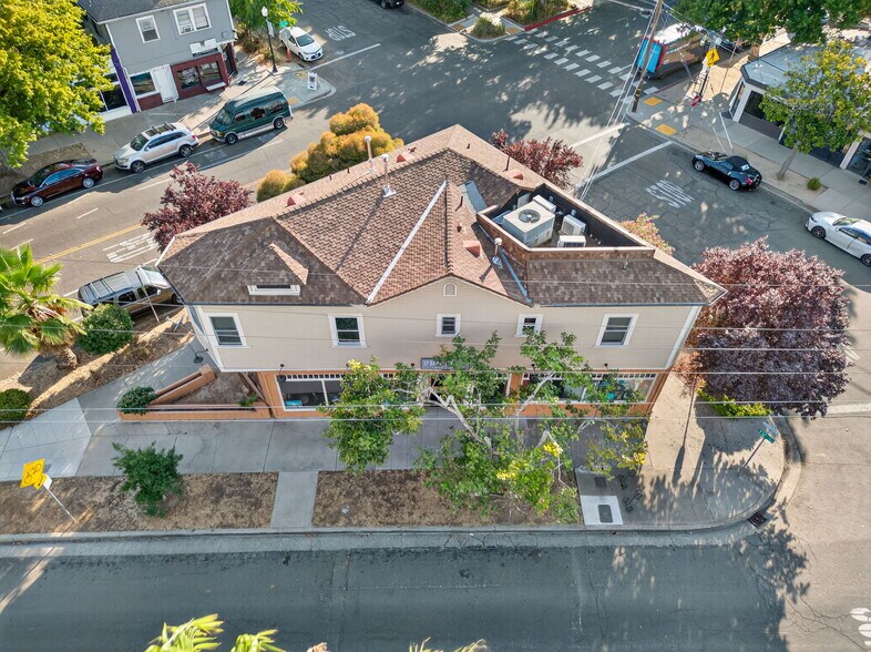 More Photos Of 3300 Broadway St, Sacramento Storefront Retail Office For Lease