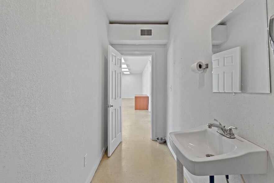 More Photos Of TBD Hwy 281 South, Marble Falls Land For Sale