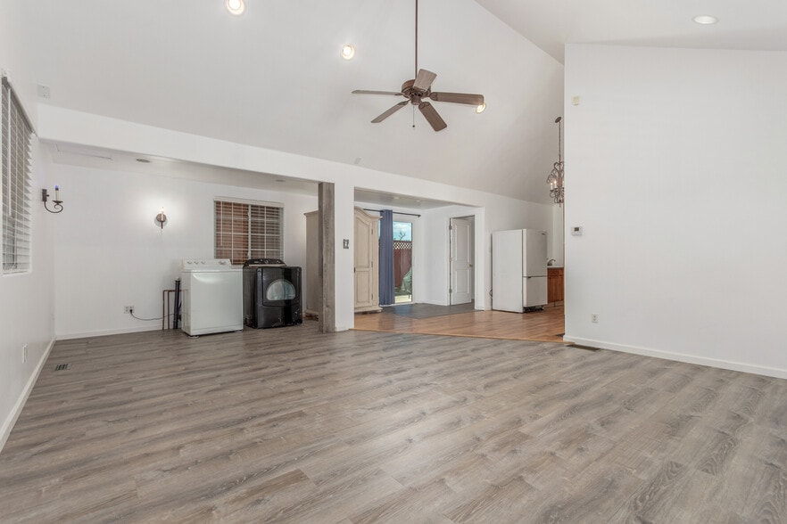 More Photos Of 310 S 2nd Ave, Brighton Apartments For Sale