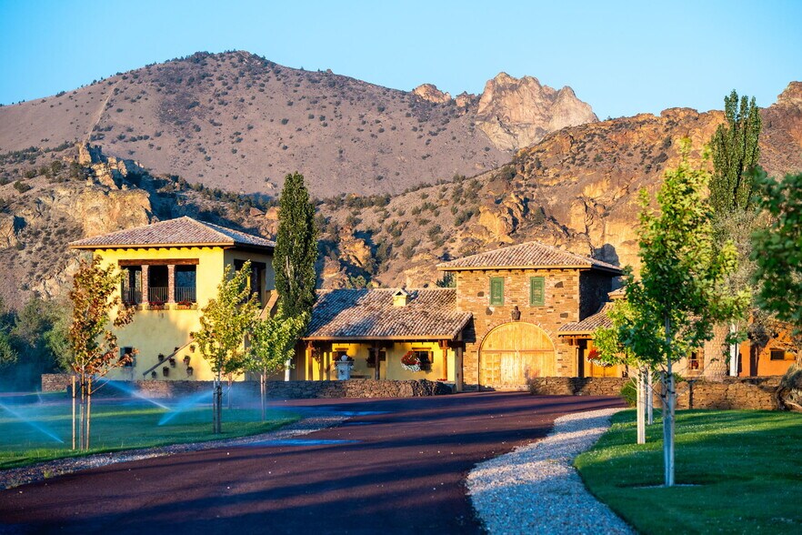 More Photos Of 11330 NE Canyons Ranch Dr, Terrebonne Land For Sale