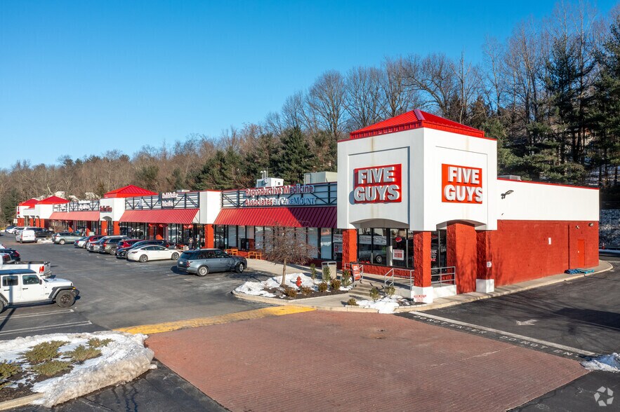 More Photos Of 360 N Bedford Rd, Mount Kisco Unknown For Lease