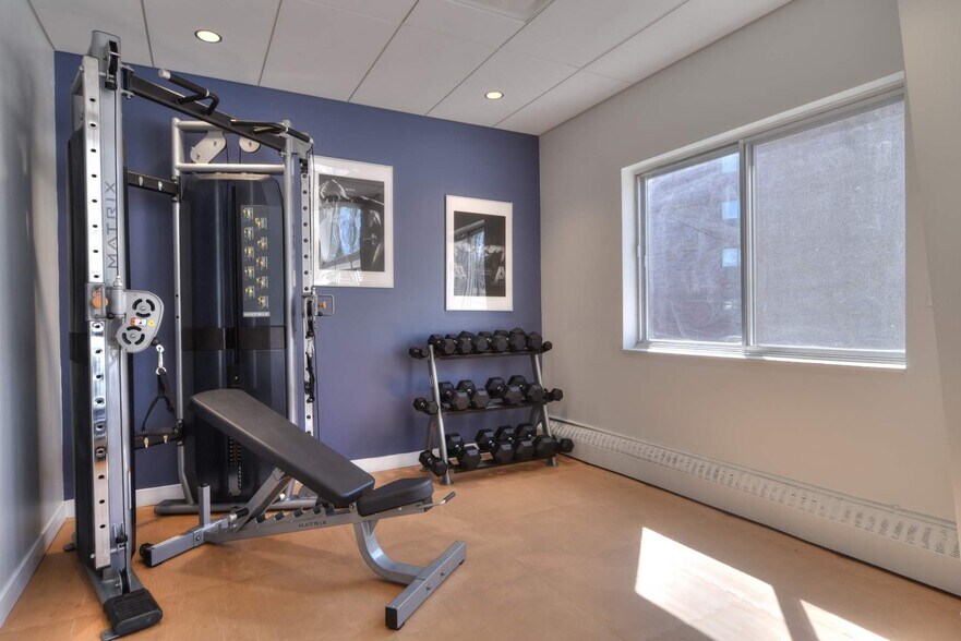 More Photos Of 1150-1160 Rue Sherbrooke E, Montréal Apartments For Lease