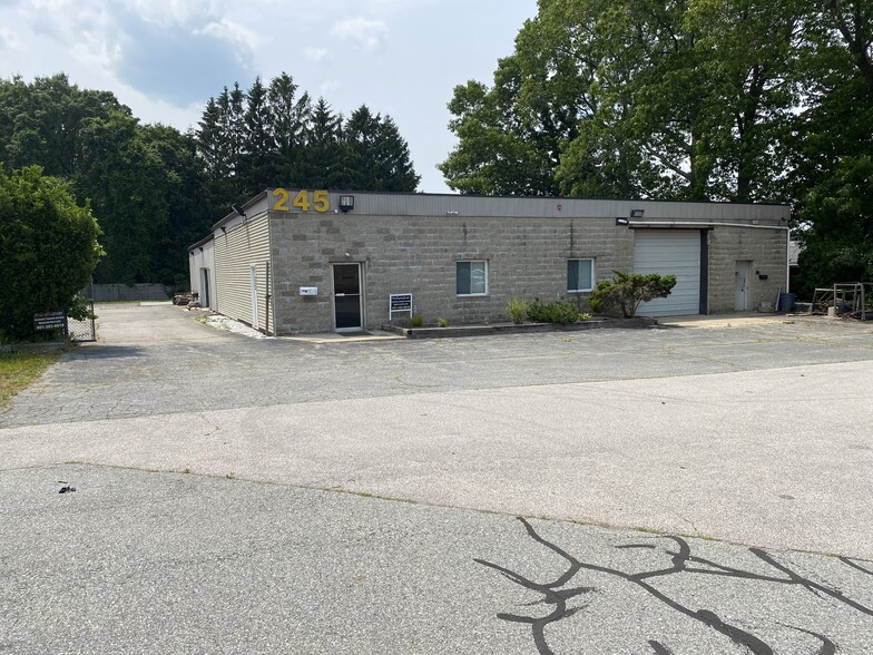 Primary Photo Of 245 Quaker Ln, West Warwick Distribution For Lease