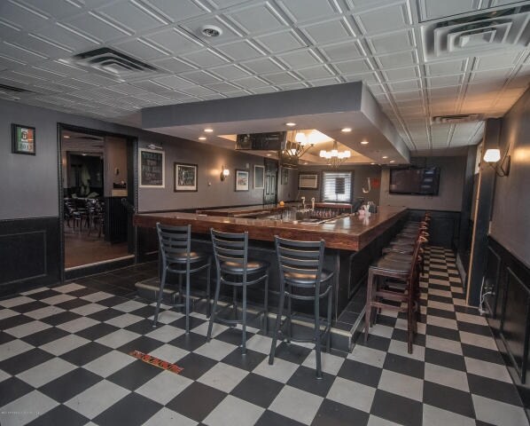 More Photos Of 524 Court St, Scranton General Retail For Sale