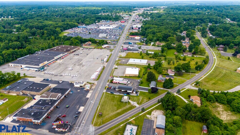 More Photos Of 4450 Mahoning Ave, Youngstown Freestanding For Sale