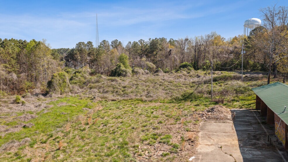 More Photos Of 11560 Veterans Memorial Hwy, Douglasville Land For Sale