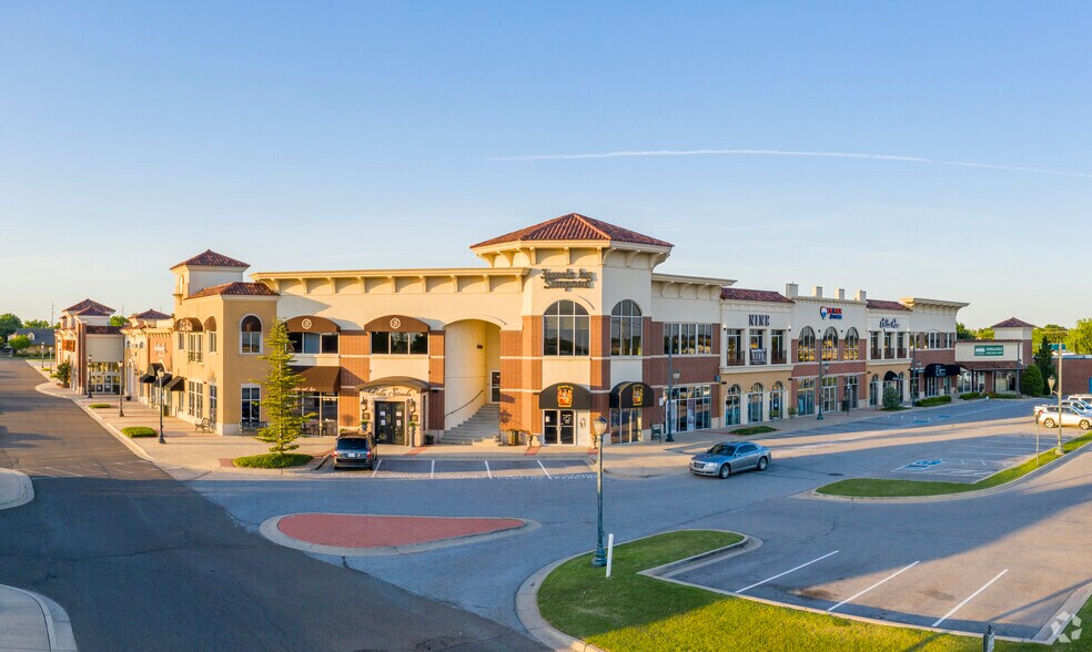 More Photos Of 3100-3272 S Broadway, Edmond Unknown For Lease