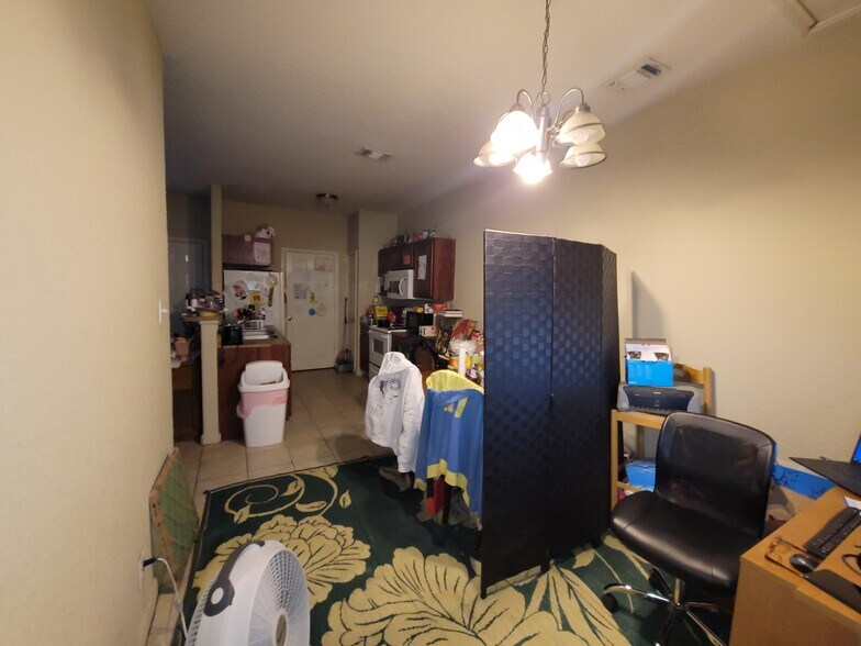 More Photos Of 10911 Baltic St, San Antonio Apartments For Sale