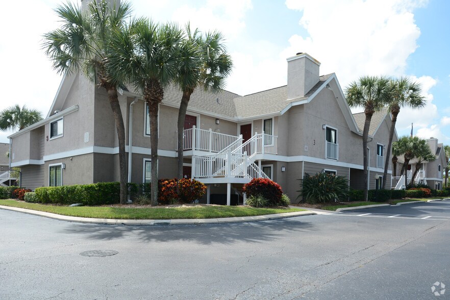 More Photos Of 13200 49th St N, Clearwater Apartments For Lease
