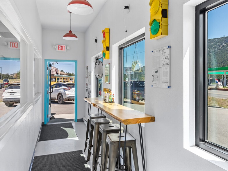 More Photos Of 865 Moraine Ave, Estes Park Restaurant For Sale