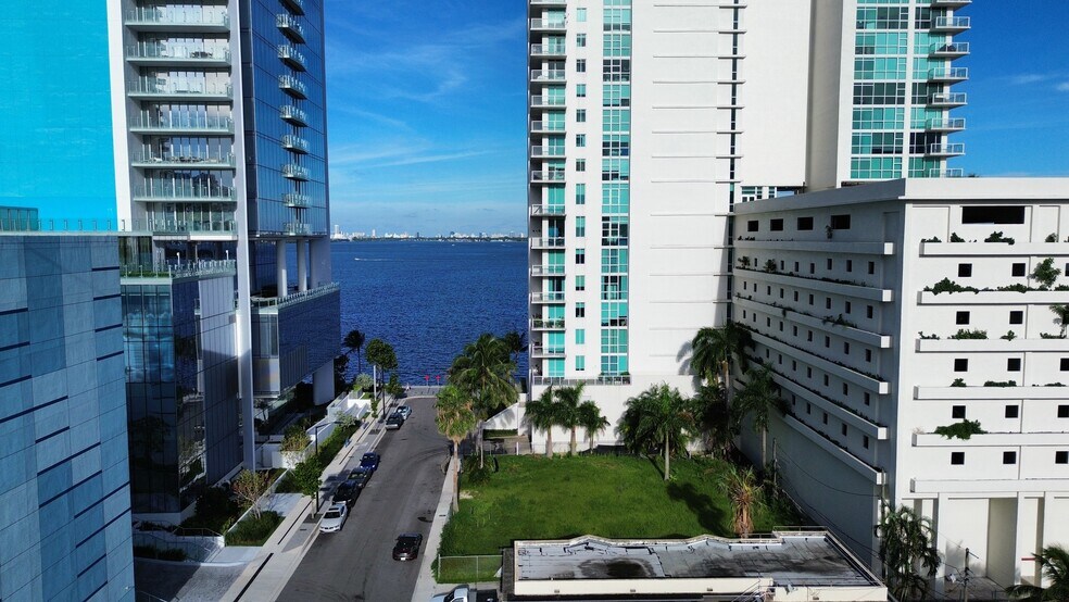 More Photos Of 702-708 NE 26th St, Miami Land For Sale