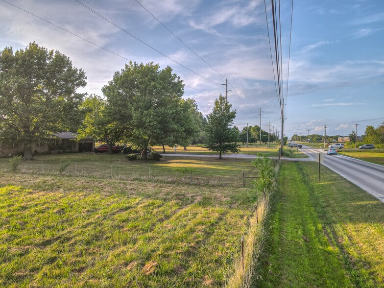 More Photos Of 10524 N 129th East Ave, Owasso Land For Sale