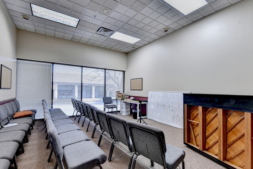 More Photos Of 3274 Medlock Bridge Rd, Peachtree Corners Flex For Sale