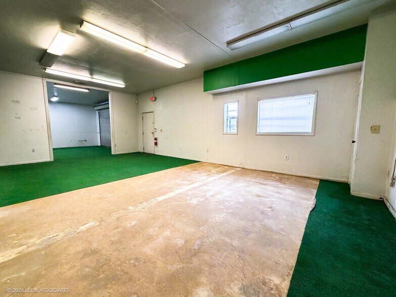 More Photos Of 3707 SW 42nd Ave, Gainesville Warehouse For Lease