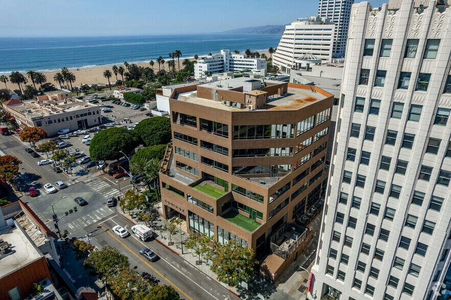 More Photos Of 201 Santa Monica Blvd, Santa Monica Office For Lease