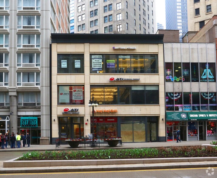 More Photos Of 324-328 N Michigan Ave, Chicago Storefront Retail Office For Lease