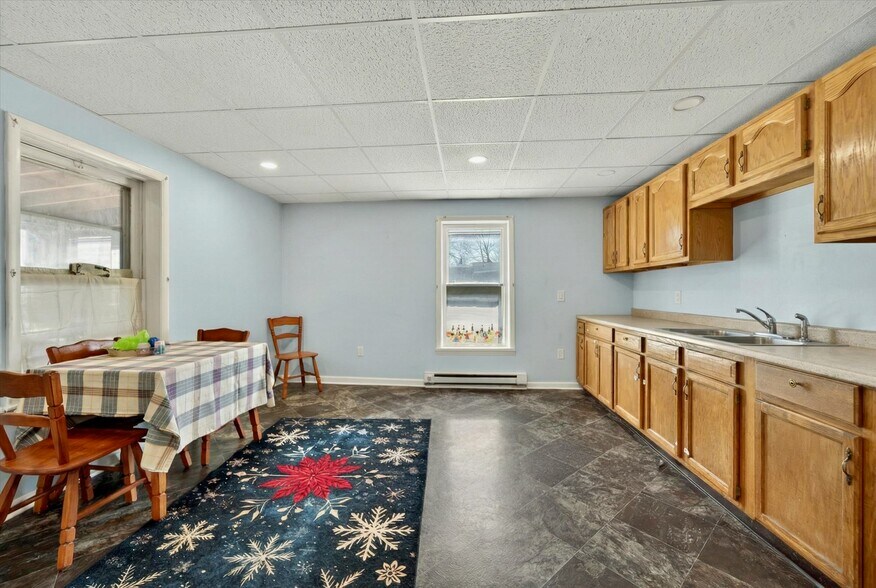 More Photos Of 9 S Main St, Manchester Storefront Retail Residential For Sale