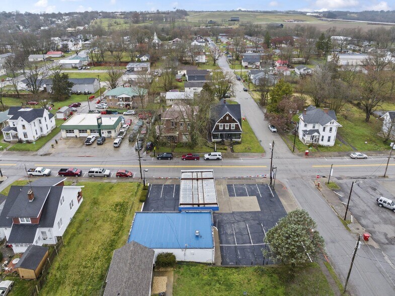 More Photos Of 212 N Main St, Cynthiana Auto Repair For Sale
