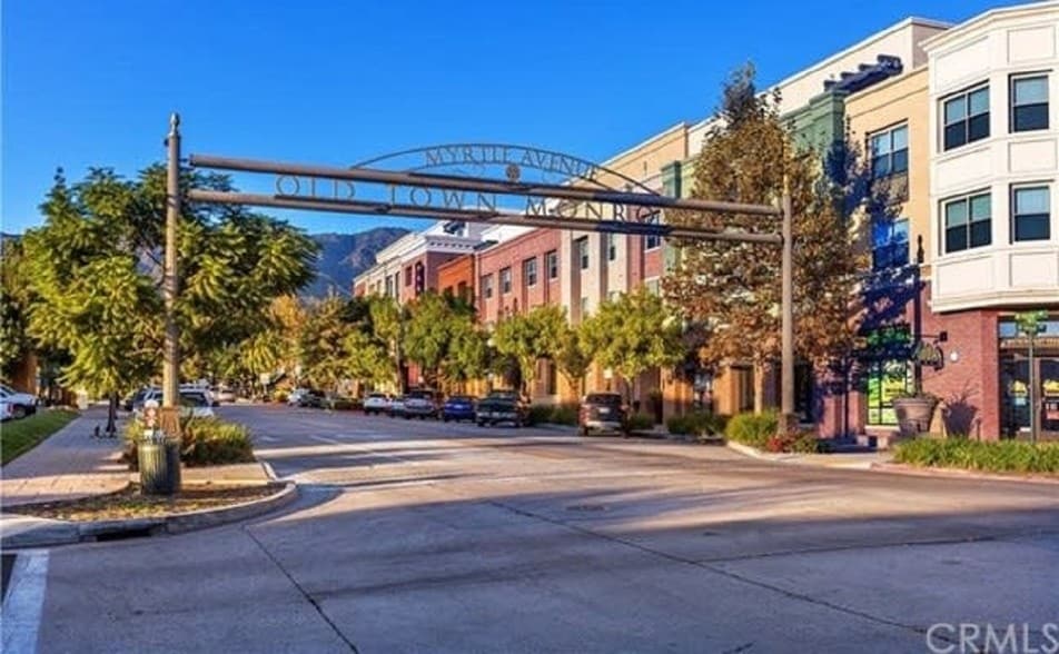 More Photos Of 50-100 W Lemon Ave, Monrovia Office For Lease