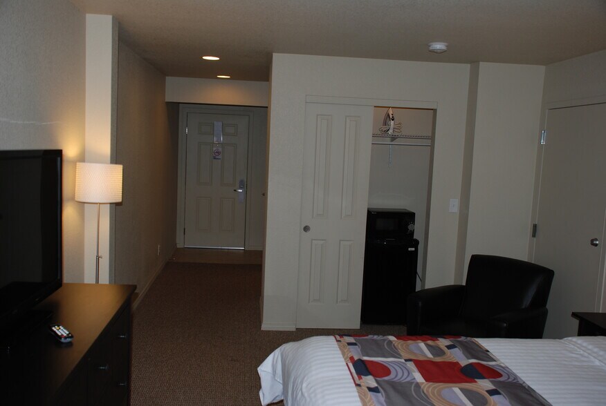 More Photos Of 6380 S Boston St, Greenwood Village Apartments For Sale