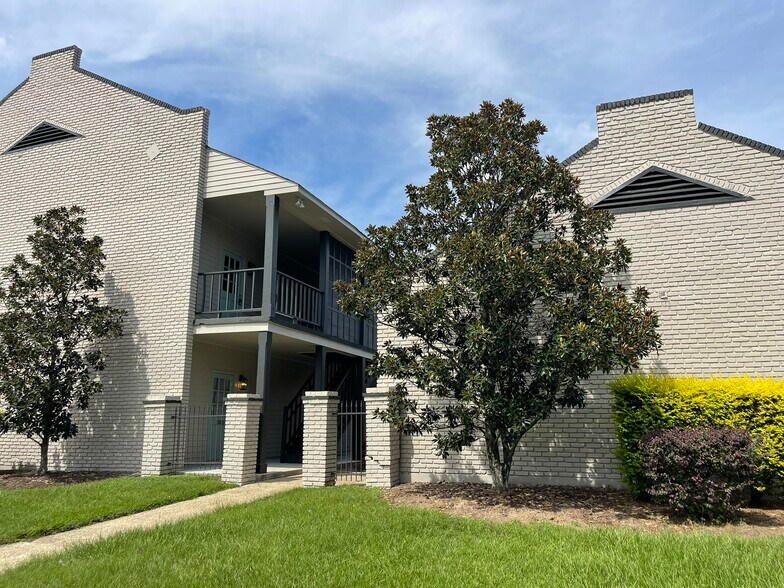 Primary Photo Of 11603 Newcastle Ave, Baton Rouge Office For Lease