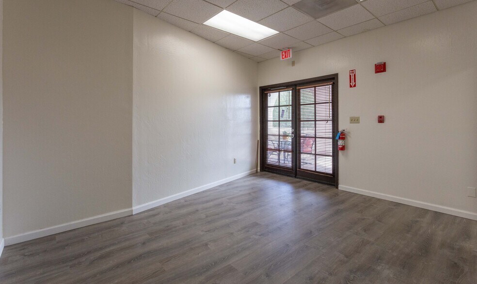 More Photos Of 1825-1845 E Northern Ave, Phoenix Office For Lease