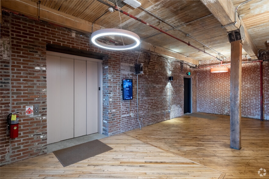 More Photos Of 1 N Johnston Ave, Hamilton Loft Creative Space For Lease